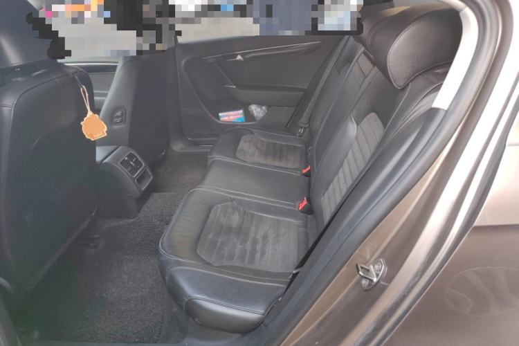 Used Volkswagen Magotan 2015 2.0 TSI Luxury Model
