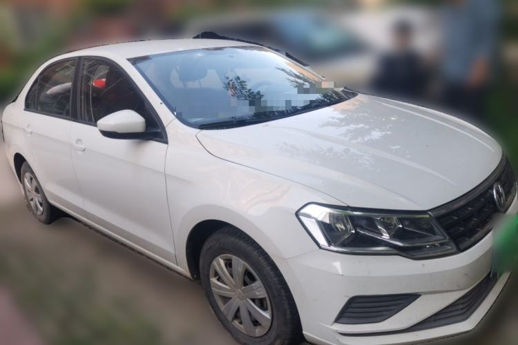 Used Volkswagen Jetta 2017 1.4L Manual Fashion Edition
