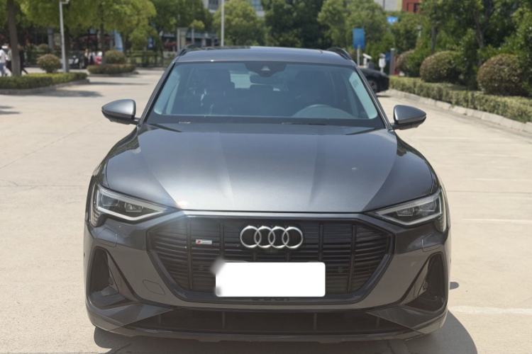 Used Audi e-tron 2021 50 quattro Luxury Edition
