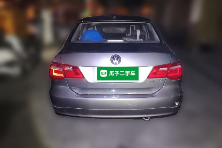 Used Volkswagen Jetta 2013 1.6L Manual Fashion Edition