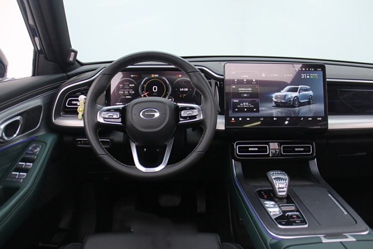 Used GAC Trumpchi GS8 2022 Linghang Series 2.0 TGDI Two-Wheel Drive Luxury Smart Connectivity Version (6 Seats)