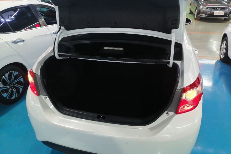 Used Toyota Levin 2016 1.6G CVT Elite Edition Trunk