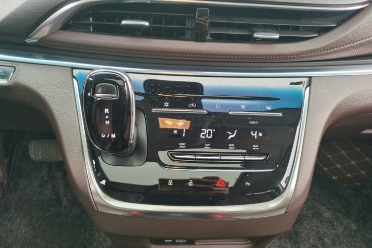 Used Buick GL8 2022 Land Business Class 652T Luxury Model