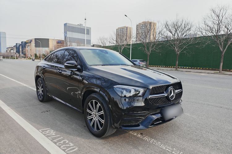 Used Mercedes-Benz GLE Coupe 2020 GLE 350 4MATIC Coupe SUV Luxury Model Exterior 4