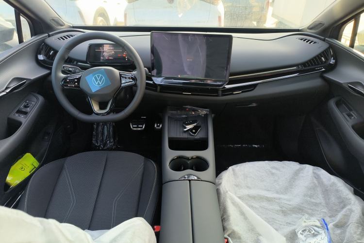 Used Volkswagen ID.UNYX 2025 Pure Model