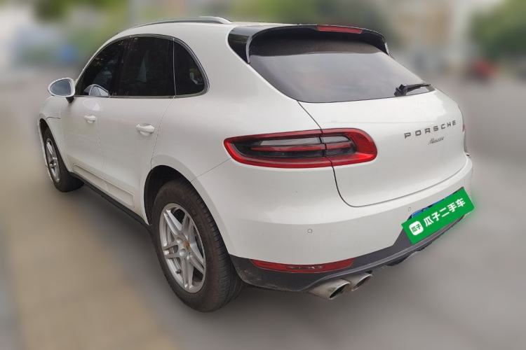 Used Porsche Macan 2017 Macan 2.0T Rear Left 45 Deg