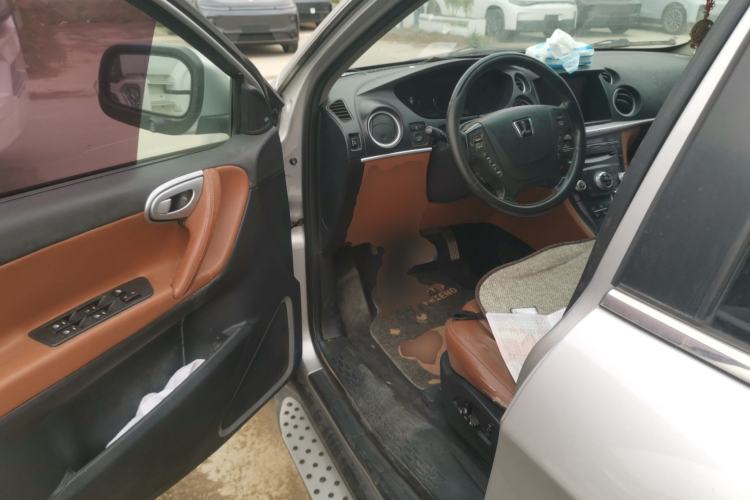 Used Luxgen Great 7 SUV 2011 2.2T Two-Wheel Drive Smart Version Driver Seat