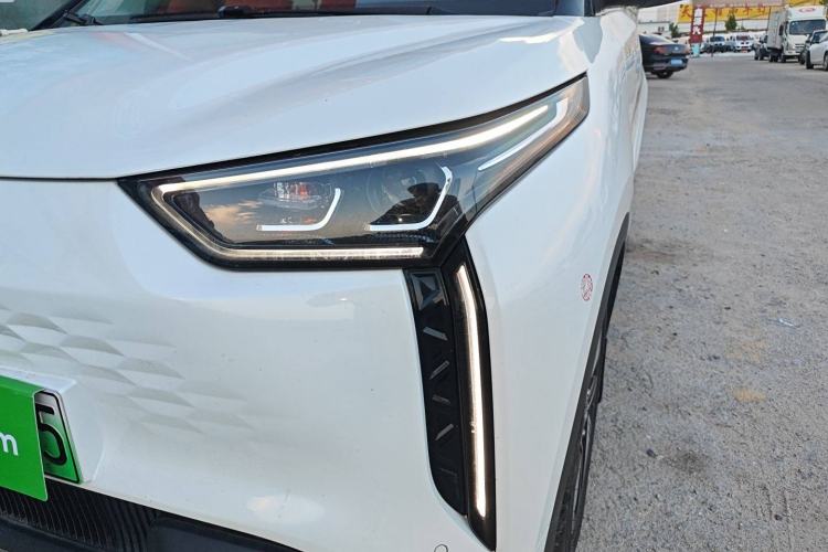 Used Chery New Energy Boundless Pro 2022 301km "Divine Beast" Version with Lithium Iron Phosphate