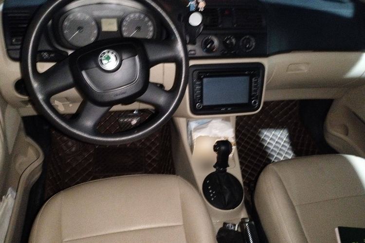 Used Skoda Fabia 2012 1.4L Automatic Crystal Edition