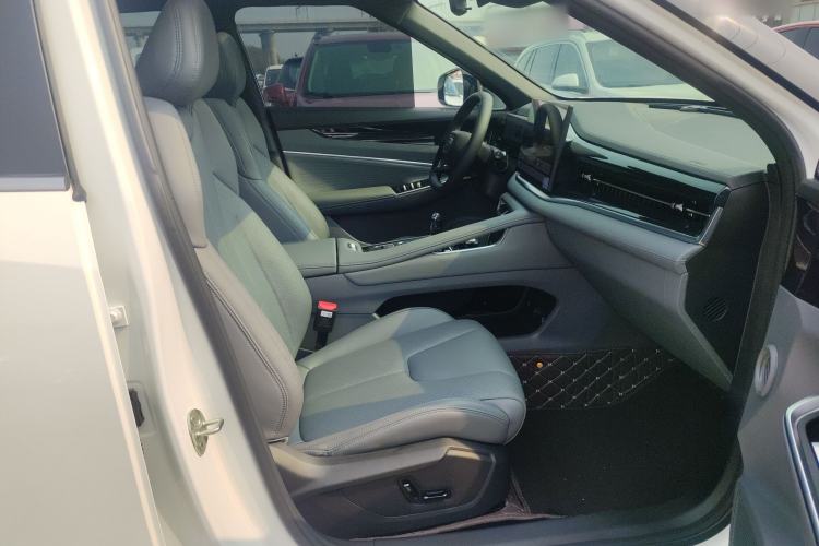 Used Geely Auto Emgrand X7 Sport 2026 Model 1.5TD Wonderful Right Front Seat