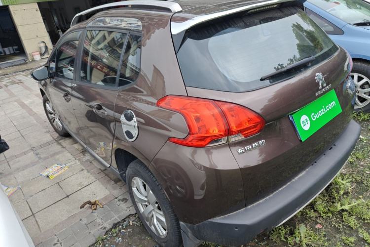 Used Peugeot 2008 2014 1.6L Manual Fashion Edition Exterior 2