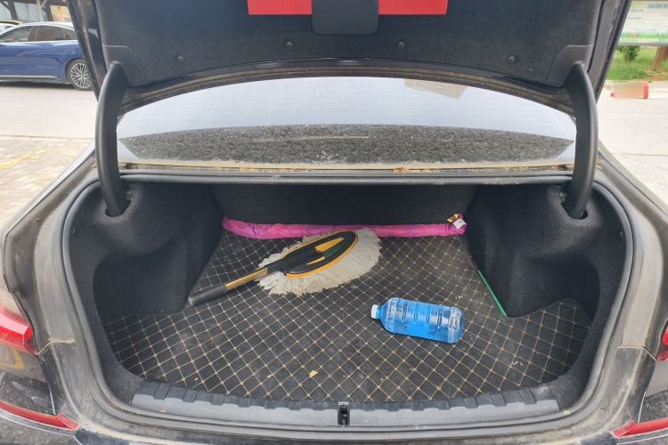 Used BMW 3 Series 2021 Second Facelift 325Li M Sport Package
