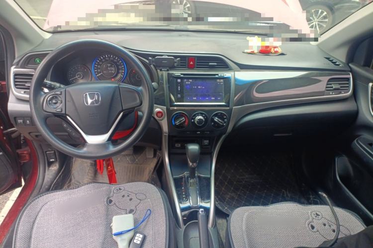 Used Honda Crider 2013 1.8L automatic luxury edition
