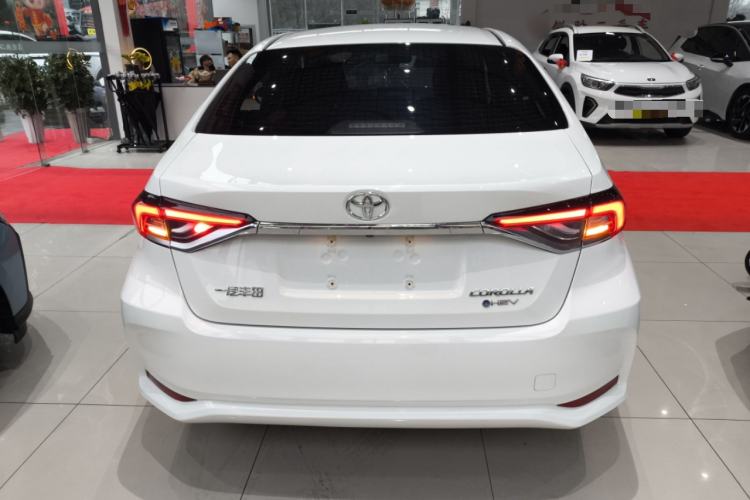 Used Toyota Corolla 2024 1.8L Smart Electric Hybrid Dual-Engine Elite Edition
