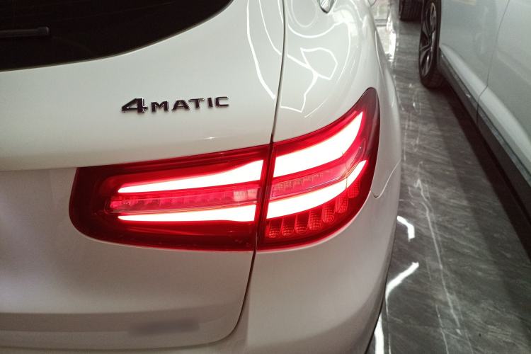 Used Mercedes-Benz GLC 2017 GLC 300 4MATIC Sport Edition
