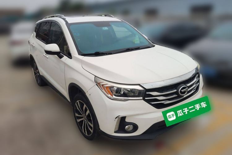 Used GAC Trumpchi GS4 2015 200T G-DCT Luxury Edition Front Right 45 Deg