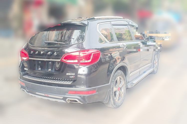 Used Haval H6 2013 Upgraded Model 1.5T Manual Two-Wheel Drive Prestige Version
