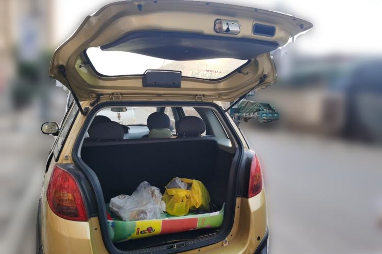 Used Chery X1 2012 1.5L Manual Comfort Edition Trunk