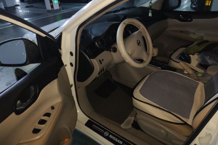 Used Nissan Tiida 2011 1.6L CVT Comfort Model
