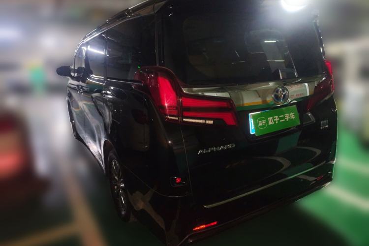 Used Toyota Alphard 2021 Dual-Engine 2.5L Luxury Edition