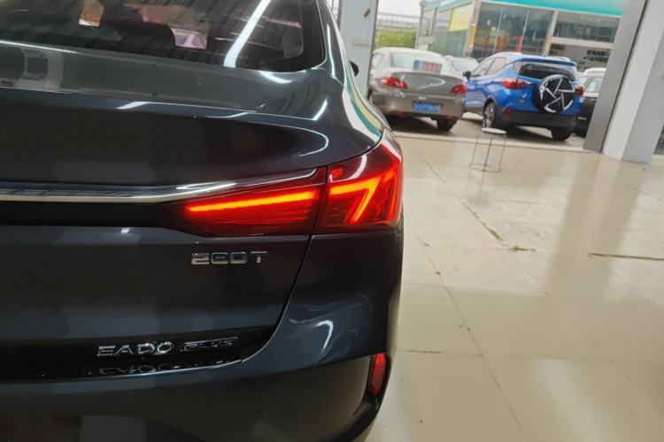 Used CHANGAN Eado 2021 PLUS Blue Whale NE 1.4T GDI DCT Flagship Model Exterior 3