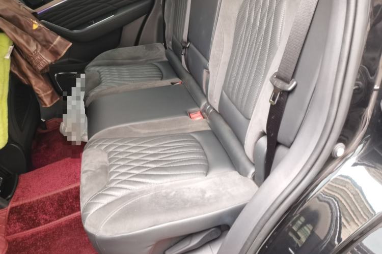 Used Hongqi HS5 2022 Revised Version 2.0T Smart Connect Flagship Edition
