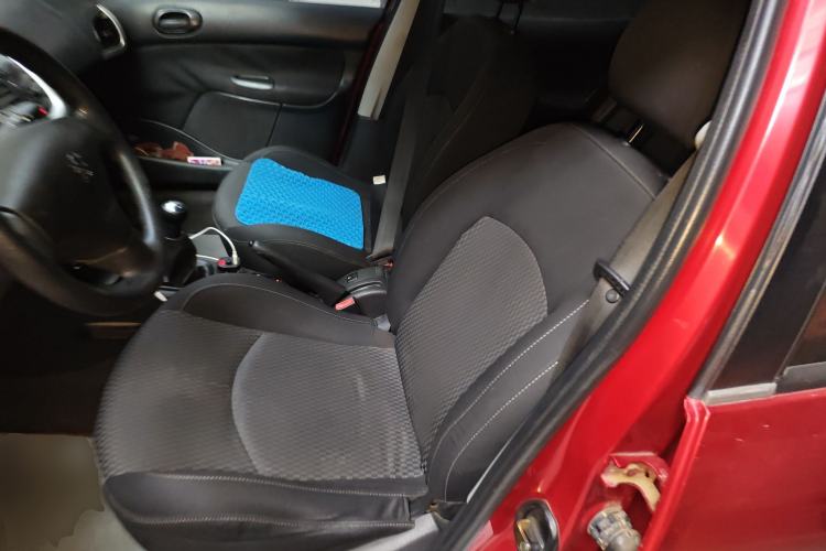 Used Peugeot 207 2011 Hatchback 1.4L Manual Yule Edition Left Front Seat