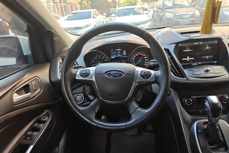 Used Ford Kuga 2015 1.5L GTDi Four-Wheel-Drive Elite Model