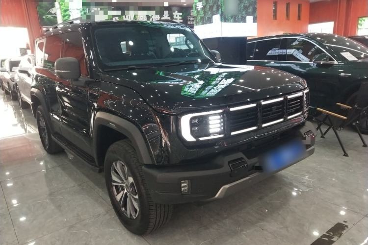 Used BAIC Off-Road BJ40 2024 2.0T All-New Urban Hunter Edition Ultimate Version