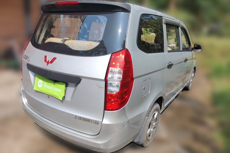 Used Wuling Hongguang 2015 1.5L S Basic Version China V Standard
