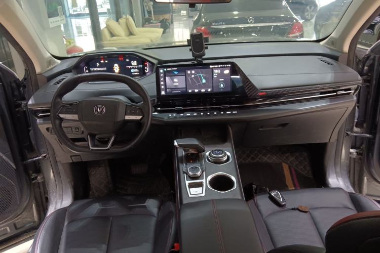 Used CHANGAN CS55PLUS 2022 2nd Generation 1.5T DCT Prestige Version Center Console