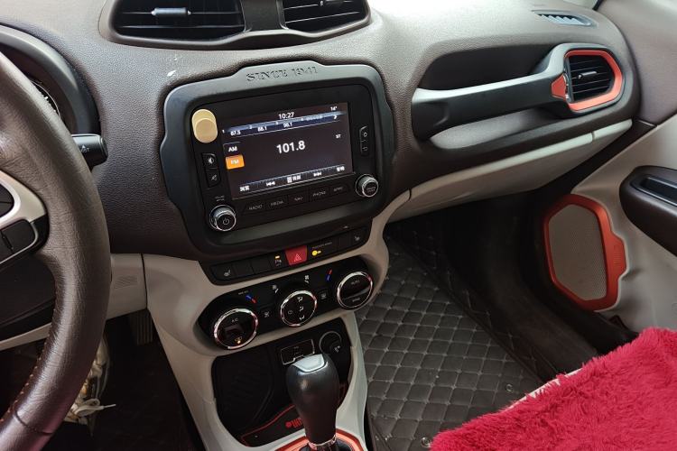 Used Jeep Renegade 2016 1.4T Automatic Smart Edition
