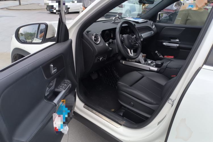 Used Mercedes-Benz GLB 2021 GLB 200 Dynamic Edition Driver Seat