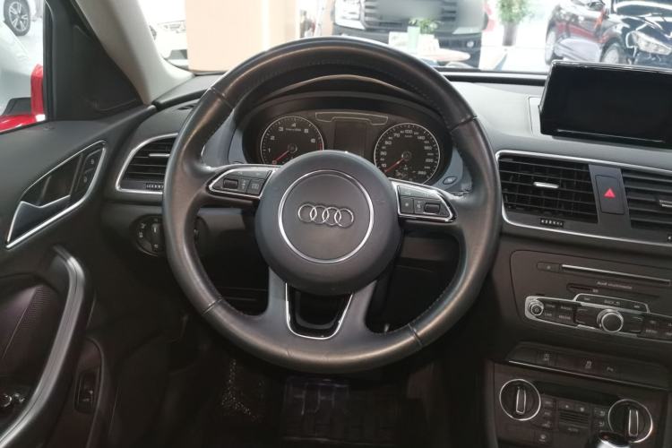Used Audi Q3 2017 35 TFSI Fashion Model