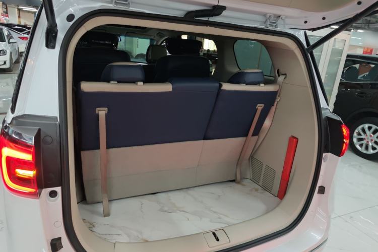 Used Buick GL8 2023 ES Lu Zun Comfort Model
