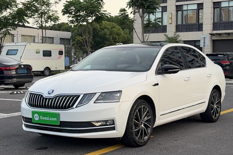 Used Skoda Octavia 2020 TSI280 DSG SmartDrive Luxury Edition