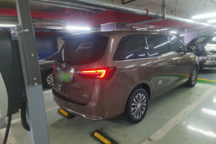 Used Buick GL8 2020 Land Cruiser Executive Class 652T Comfort Model