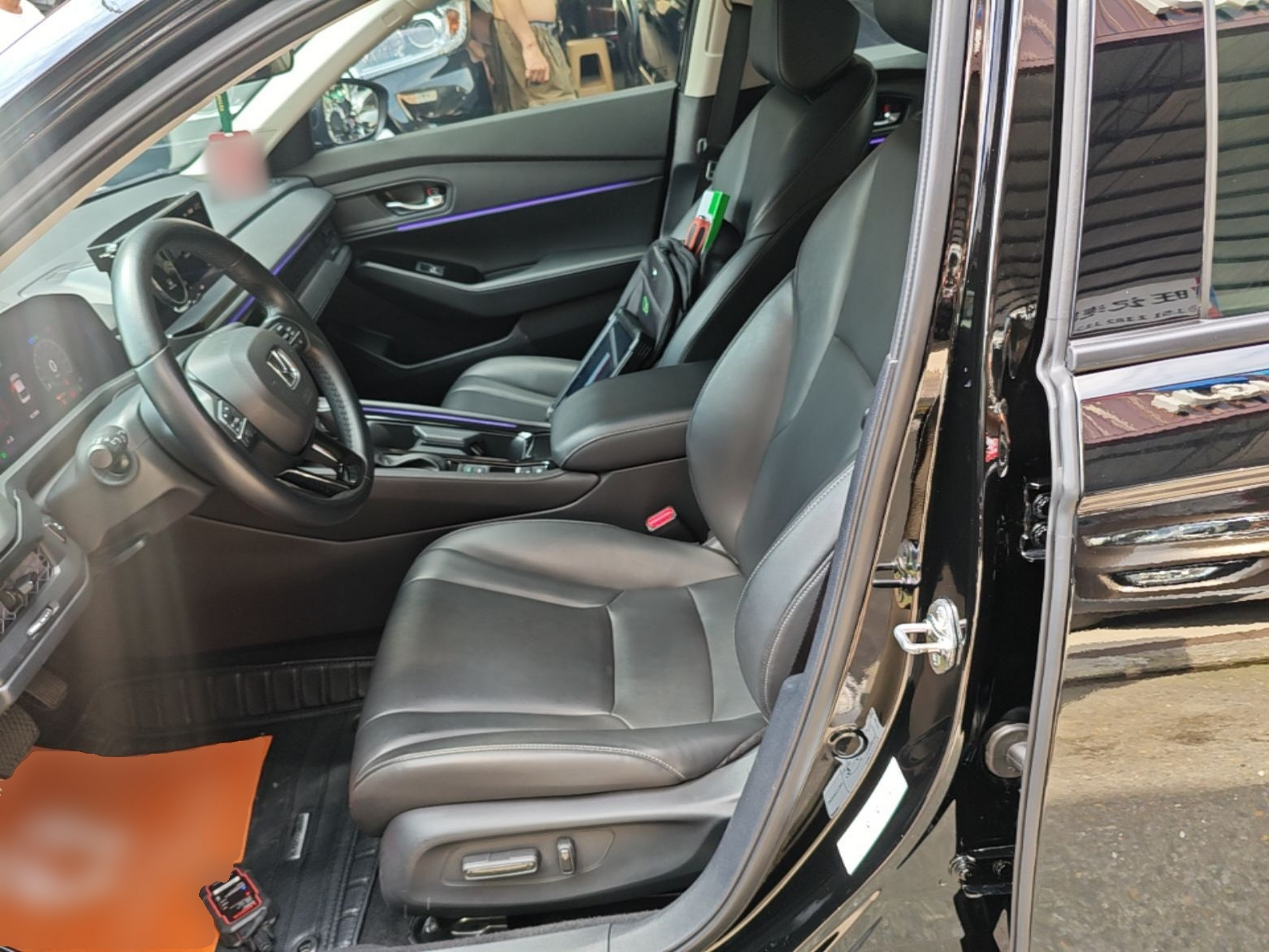 Interior delantero