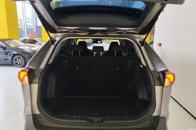 Used Toyota RAV4 2023 2.0L CVT Two-Wheel Drive Urban Edition