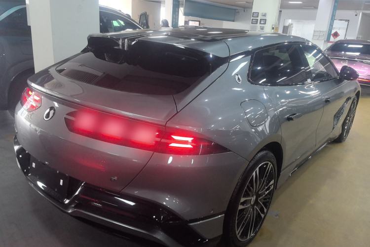 Used Denza Z9GT 2024 1100 Four-Wheel Drive Ultra Version Rear Right 45 Deg