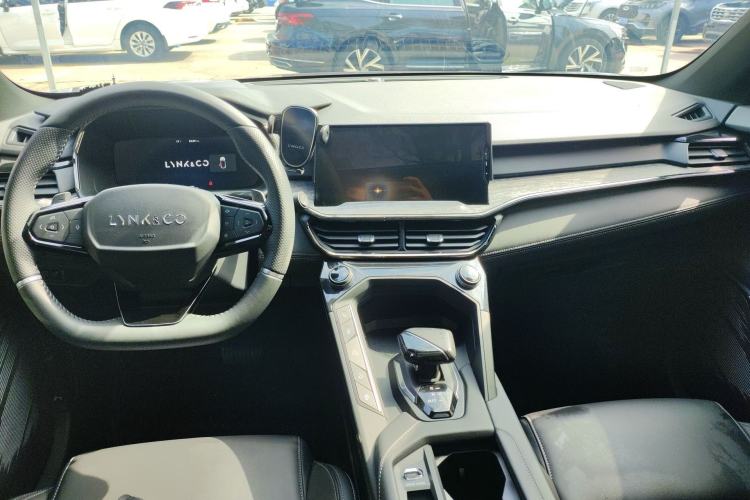 Used Lynk & Co 06 2020 1.5T JinPro model