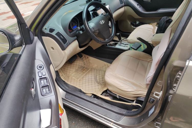 Used Hyundai Celesta 2011 1.6L Automatic Comfort Edition
