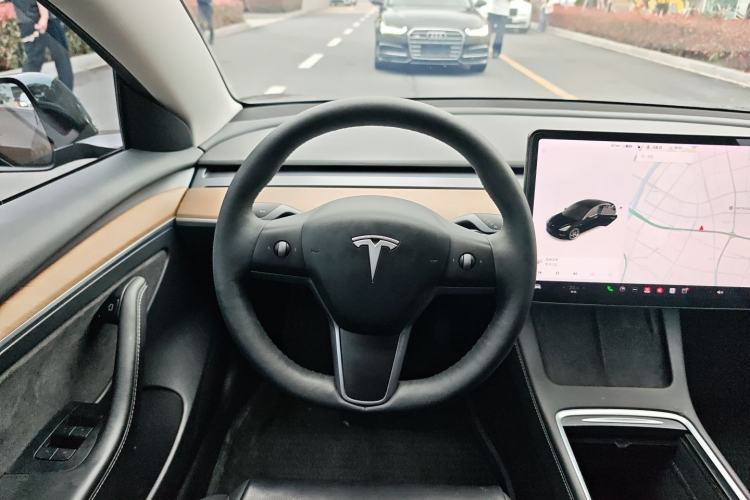 Used Tesla Model 3 2021 Standard Range Rear-Drive Upgraded Version Steering Wheel