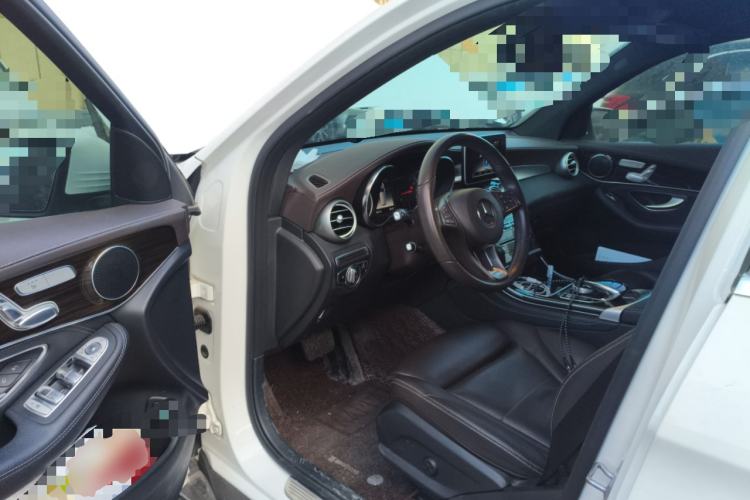 Used Mercedes-Benz GLC 2019 GLC 260 L 4MATIC Dynamic Model