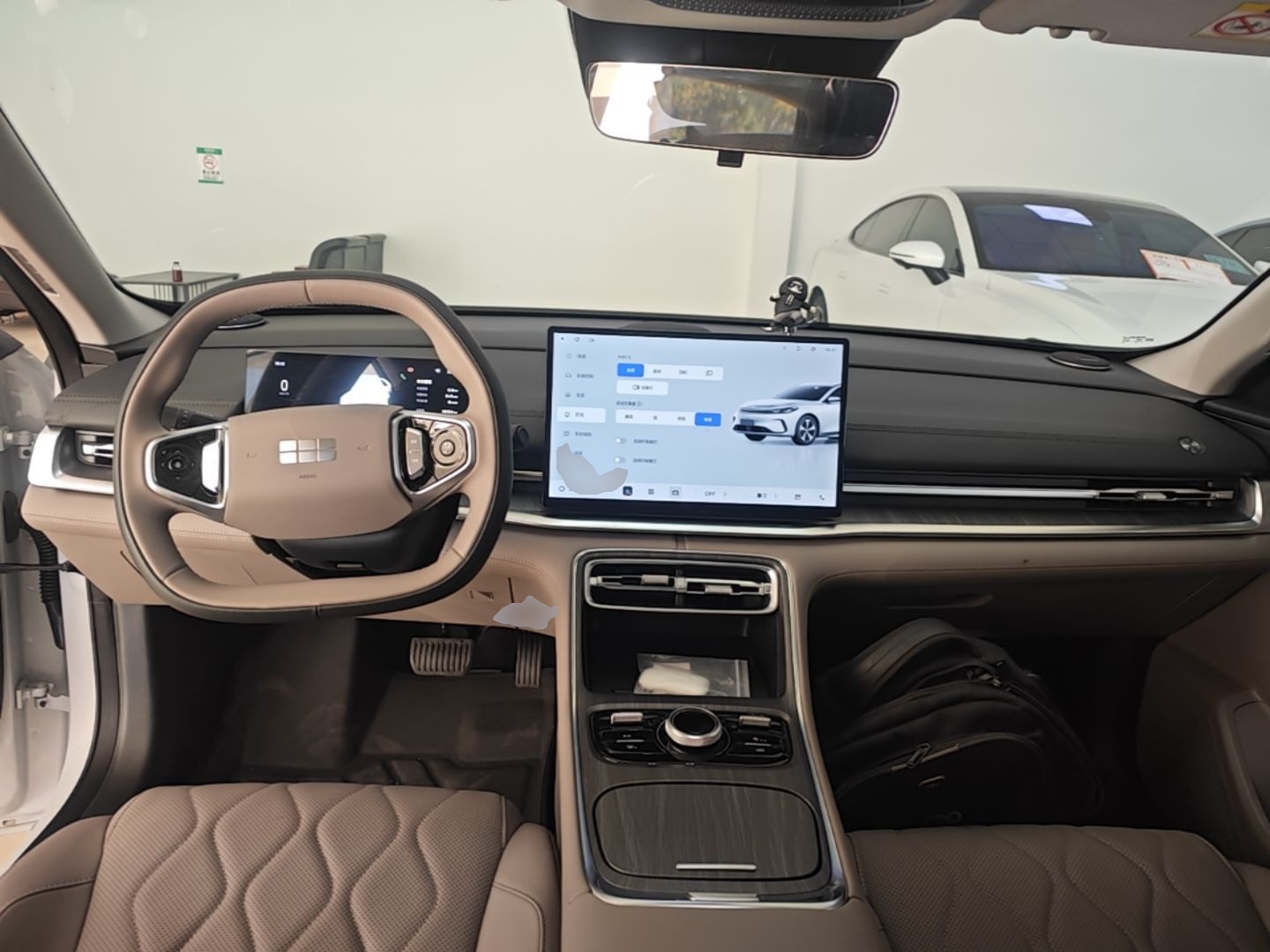 Geely Galaxy A7 2026 Model EV 550km Premium Edition — снимка 17