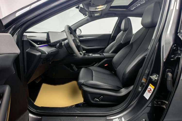 Used Changan Ruicheng PLUS 2023 1.5T DCT Prestige Edition