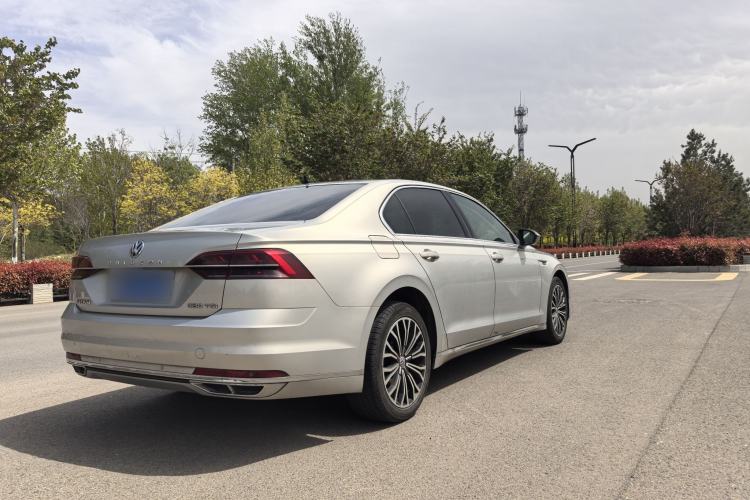 Used Volkswagen Phideon 2018 Revised Version 380TSI Two-Wheel Drive Business Edition Exterior 5