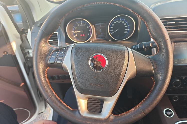 Used FORTHING Joyear X5 2016 1.6L Manual Luxury Model
