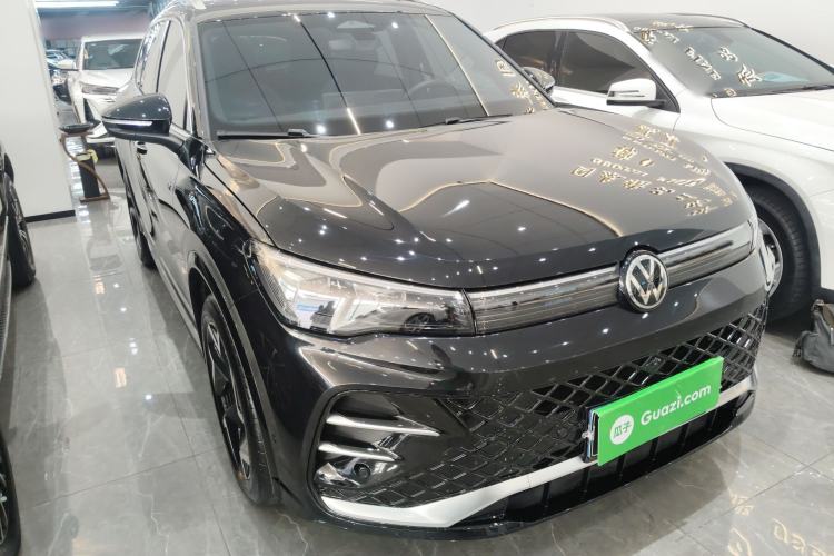 Used Volkswagen Tiguan L 2025 PRO 380TSI Two-Wheel-Drive R-Line Smart Edition