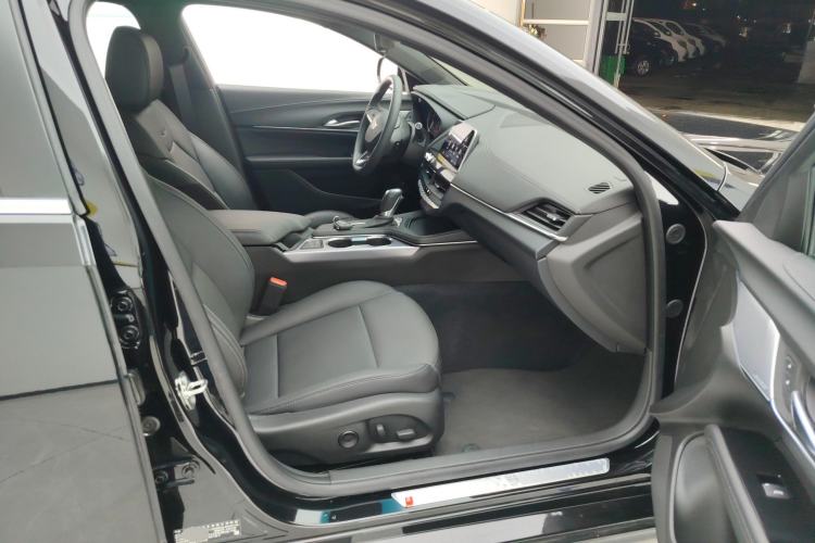 Used Cadillac CT4 2023 28T Luxury Version